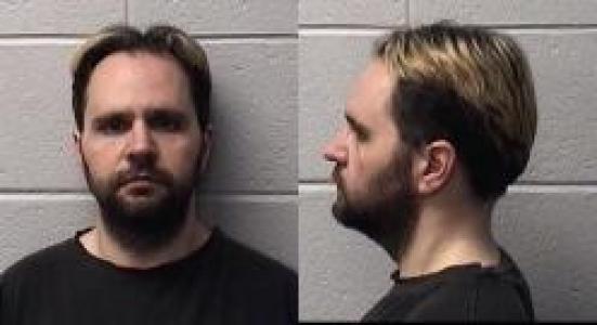 Daniel R Littledale a registered Sex Offender of Illinois