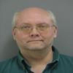 Todd Eric Langsholt a registered Sex Offender of Illinois