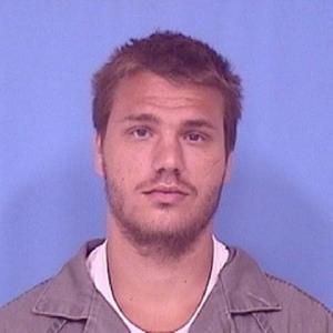 Colton M Davis a registered Sex Offender of Illinois