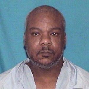 Desmond L Wade a registered Sex Offender of Illinois