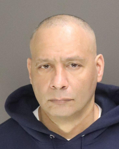 Roberto Quinones a registered Sex Offender of New York