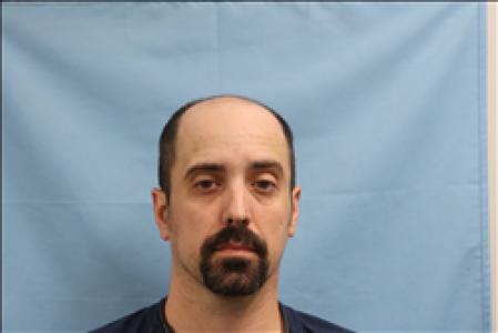Derek Steven Williamson a registered Sex, Violent, or Drug Offender of Kansas