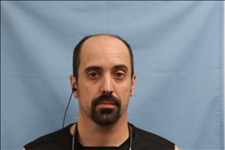 Derek Steven Williamson a registered Sex, Violent, or Drug Offender of Kansas