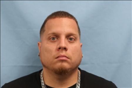Javier Hernandez a registered Sex, Violent, or Drug Offender of Kansas