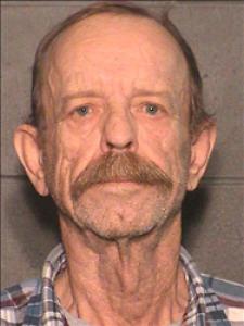 Tommy Glenn Lake a registered Sex, Violent, or Drug Offender of Kansas