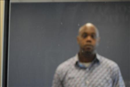 Cedric J Johnson a registered Sex, Violent, or Drug Offender of Kansas