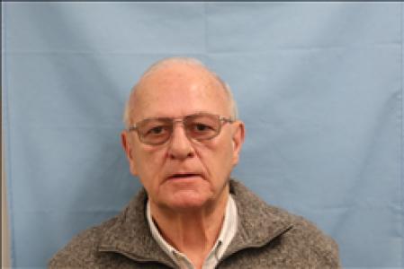 Paul Donovan Russell a registered Sex, Violent, or Drug Offender of Kansas