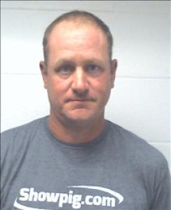 Tyler Brett Padden a registered Sex, Violent, or Drug Offender of Kansas
