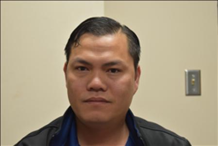 Anh Nguyen a registered Sex, Violent, or Drug Offender of Kansas