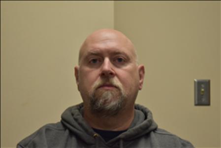 Dustin Lyle Heronemus a registered Sex, Violent, or Drug Offender of Kansas