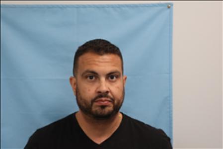Michael Lee Navedo-jimenez a registered Sex, Violent, or Drug Offender of Kansas