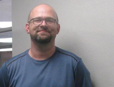 Mark Edward Tucker a registered Sex Offender of Ohio