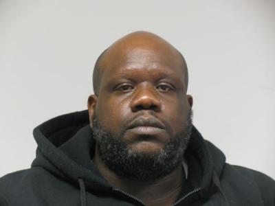 Tinnagee R-bey Snow a registered Sex Offender of Ohio