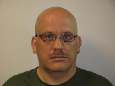 Robert Harland Doncouse Jr a registered Sex Offender of Ohio