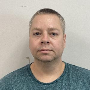 Lloyd Ryan James a registered Sex Offender of Kentucky