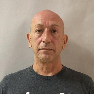 Amore Robert Dale a registered Sex Offender of Kentucky
