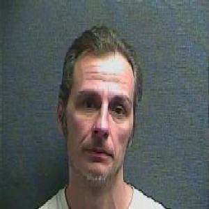 Richards Criss J a registered Sex Offender of Kentucky