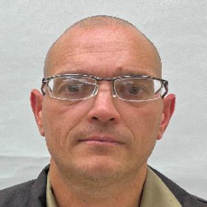 Scruggs Douglas Edward a registered Sex Offender of Kentucky