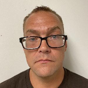 Compton Brett Michael a registered Sex Offender of Kentucky