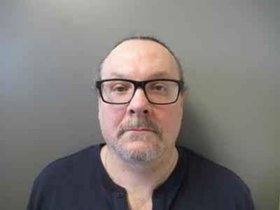 Robert Veron Amnott a registered Sex Offender of Connecticut