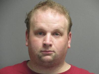 Dustin R Comeau a registered Sex Offender of Connecticut