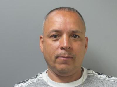 Enrique Delvalle a registered Sex Offender of Illinois