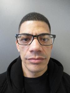 Hugo Ismael Valentin Jr a registered Sex Offender of Connecticut