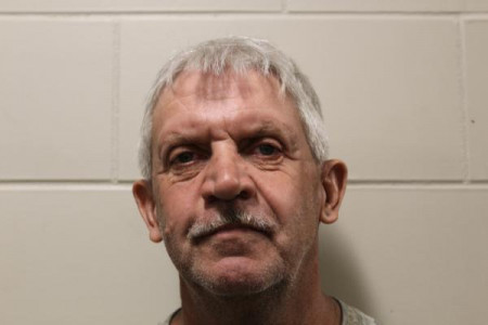 Larry A Grubbs a registered Sex or Violent Offender of Indiana