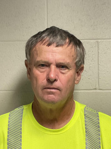 Allen L Howe a registered Sex or Violent Offender of Indiana