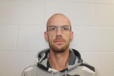 Daniel Lee Truax a registered Sex or Violent Offender of Indiana