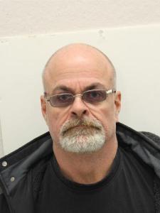 Paul E Jones a registered Sex or Violent Offender of Indiana