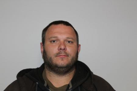 Justin Michael Pound a registered Sex or Violent Offender of Indiana
