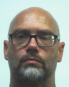 Mark Allen Mullins a registered Sex or Violent Offender of Indiana