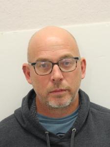 Damon Lee Moss a registered Sex or Violent Offender of Indiana
