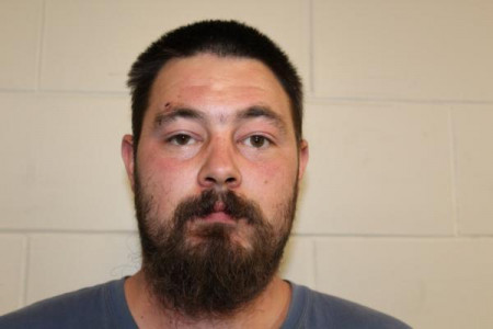William M Hutt a registered Sex or Violent Offender of Indiana