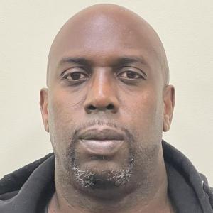 Donmontrel Roytron Graves a registered Sex Offender or Child Predator of Louisiana